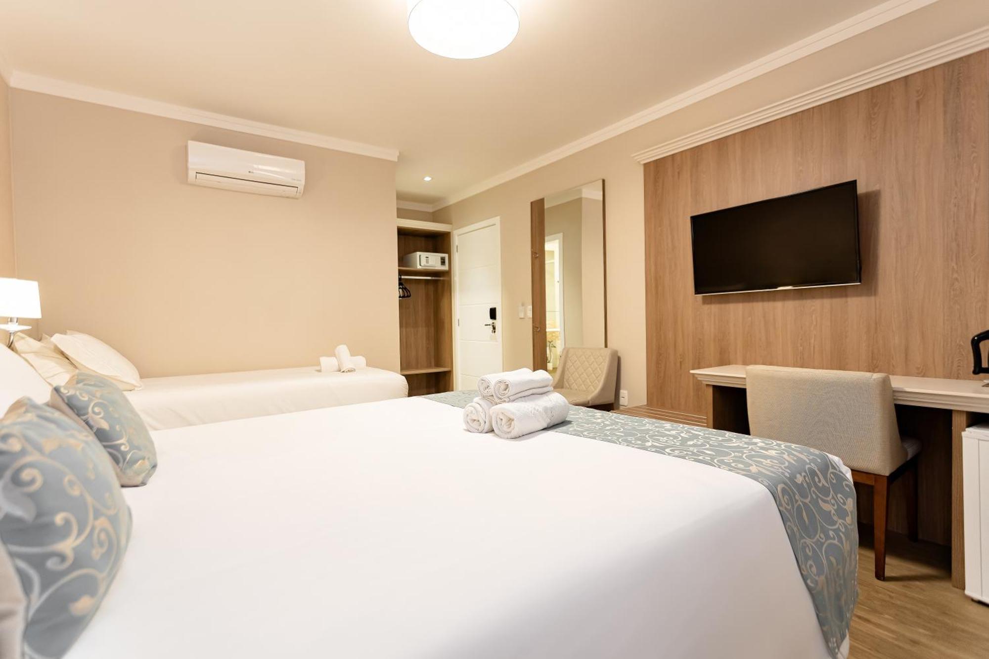 Hotel Jardins Da Colina โนวา เปโตรโปลิส ภายนอก รูปภาพ