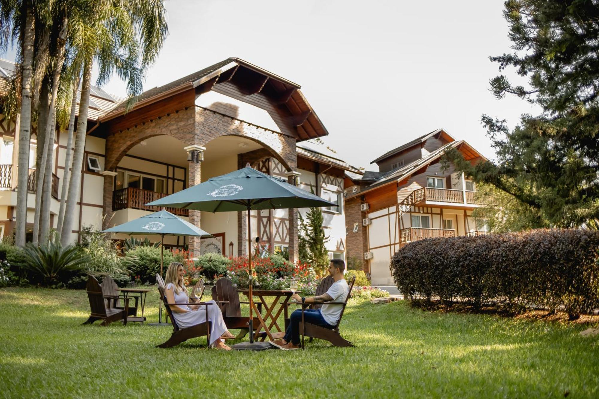 Hotel Jardins Da Colina โนวา เปโตรโปลิส ภายนอก รูปภาพ