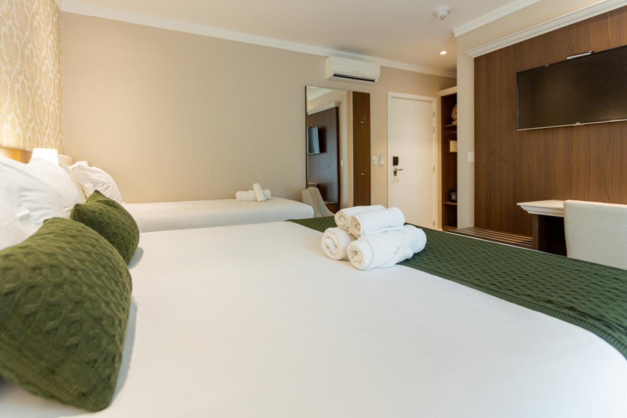 Hotel Jardins Da Colina โนวา เปโตรโปลิส ภายนอก รูปภาพ