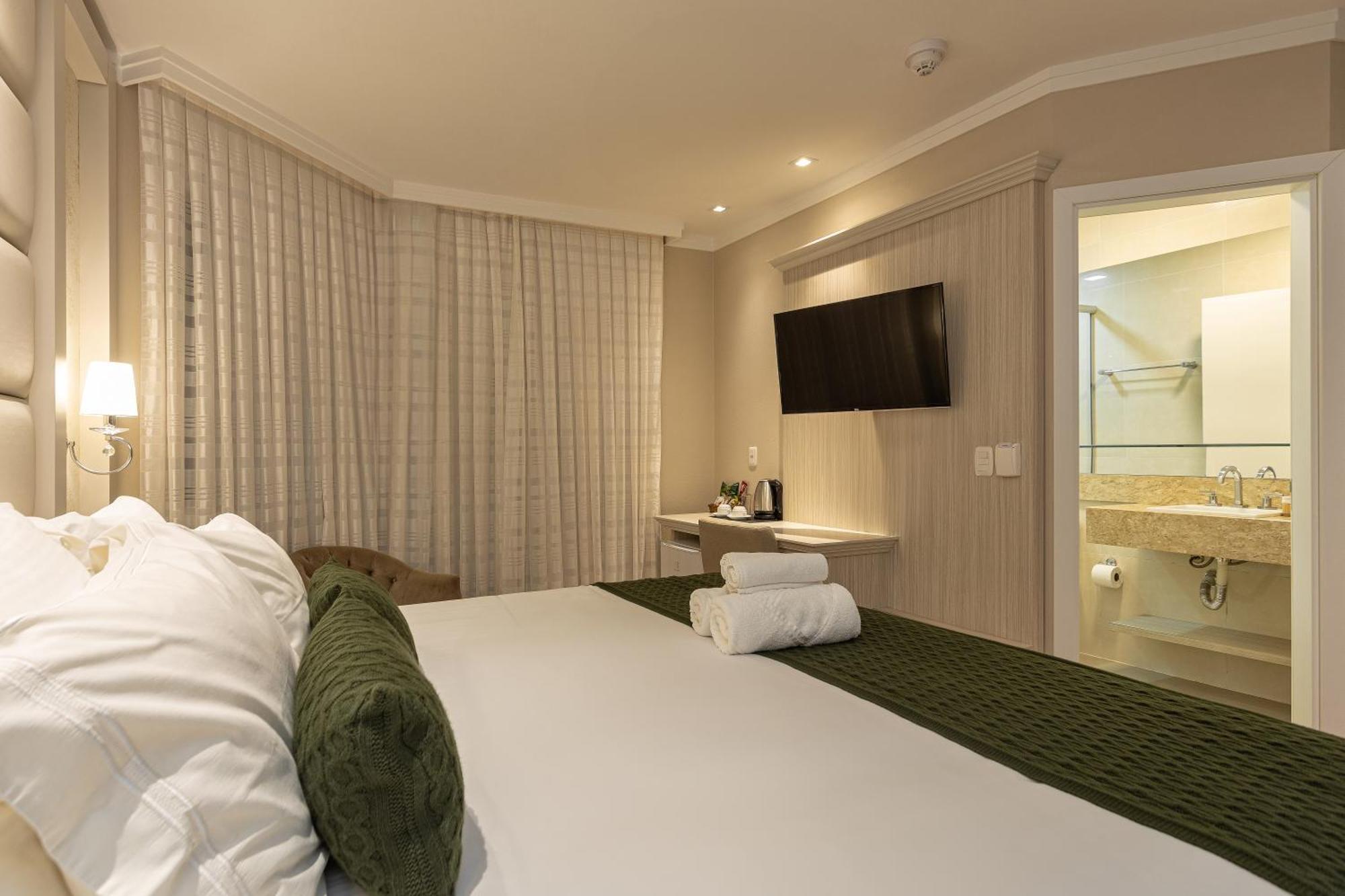 Hotel Jardins Da Colina โนวา เปโตรโปลิส ภายนอก รูปภาพ