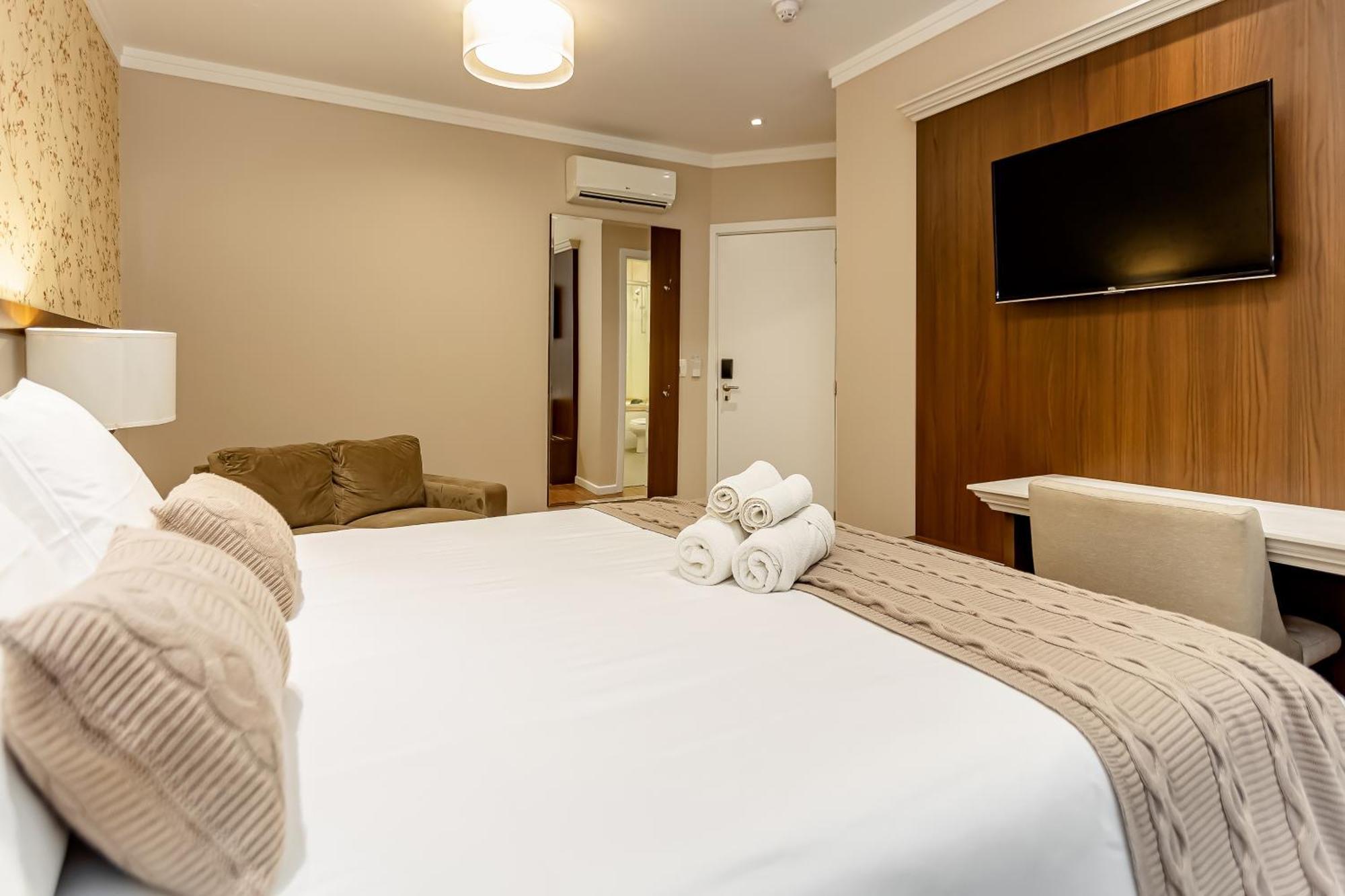 Hotel Jardins Da Colina โนวา เปโตรโปลิส ภายนอก รูปภาพ